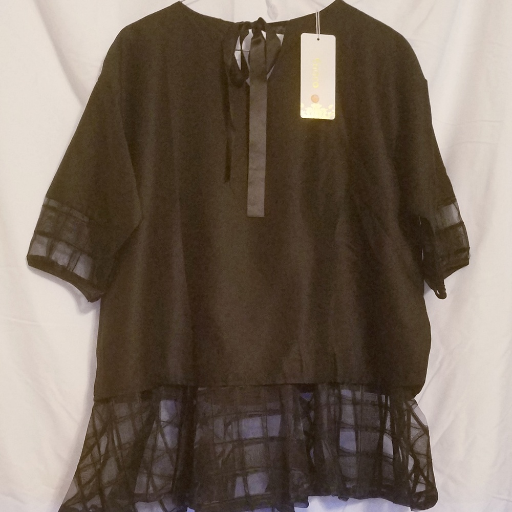 NEW Blouse - Black